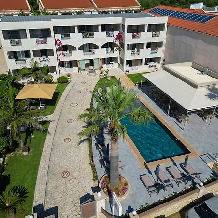 אמודי Remezzo Studios & Apartments מראה חיצוני תמונה