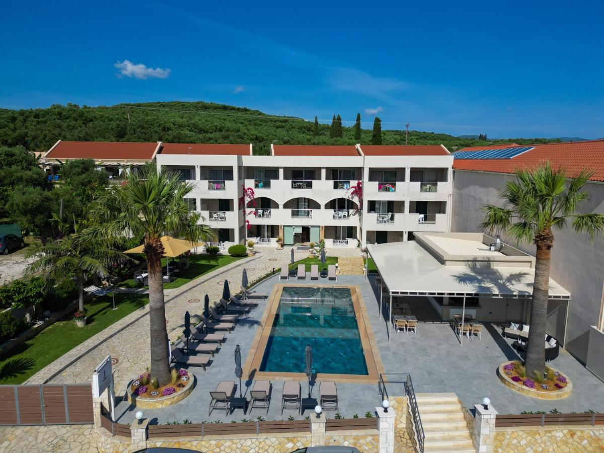 אמודי Remezzo Studios & Apartments מראה חיצוני תמונה