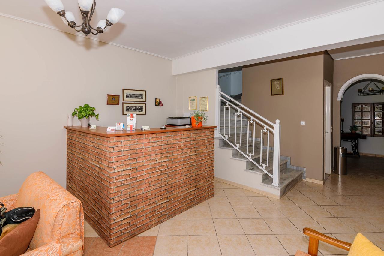 אמודי Remezzo Studios & Apartments מראה חיצוני תמונה