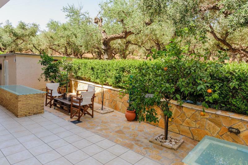 אמודי Remezzo Studios & Apartments מראה חיצוני תמונה