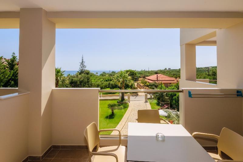 אמודי Remezzo Studios & Apartments מראה חיצוני תמונה