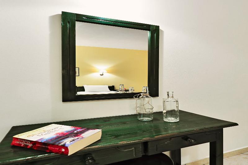 אמודי Remezzo Studios & Apartments מראה חיצוני תמונה